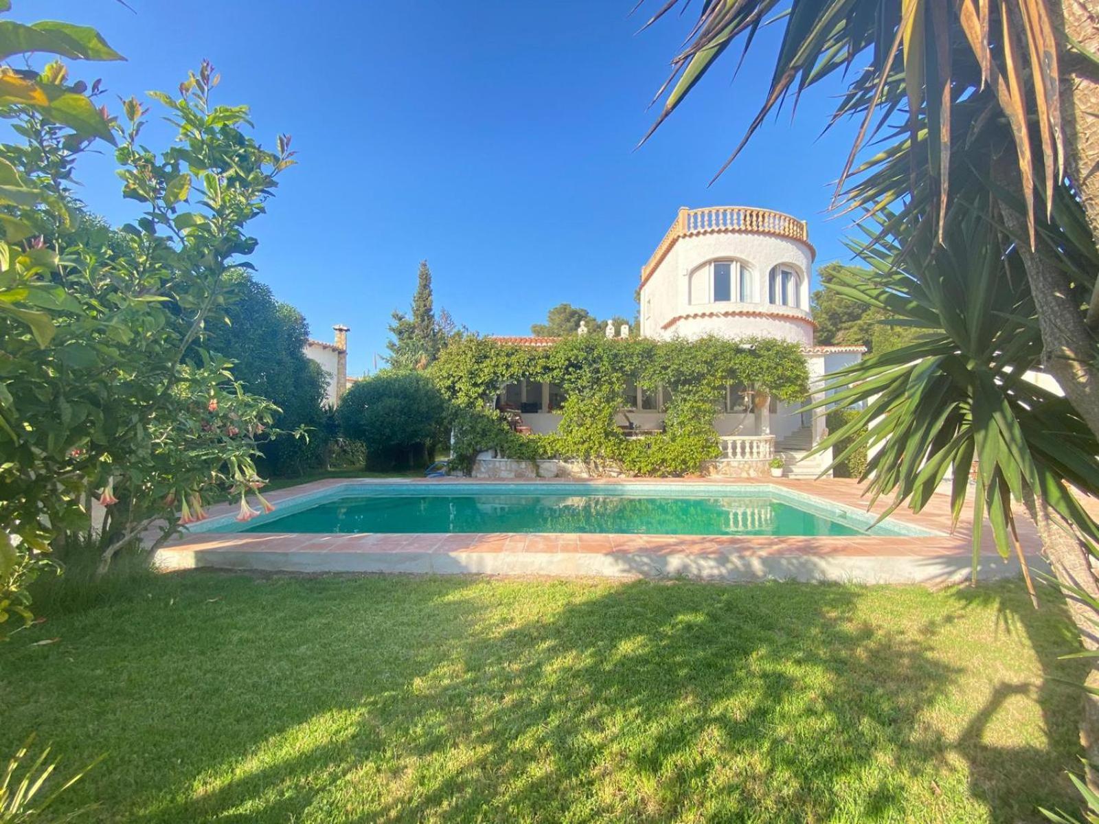 Beautiful Villa With Pool, Barbecue, And Garden Jávea Zewnętrze zdjęcie